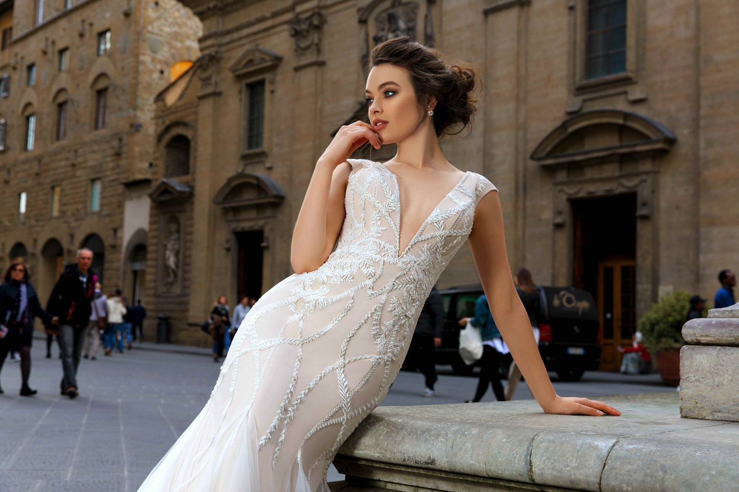Bianca Cappello — wedding dress by Innocentia