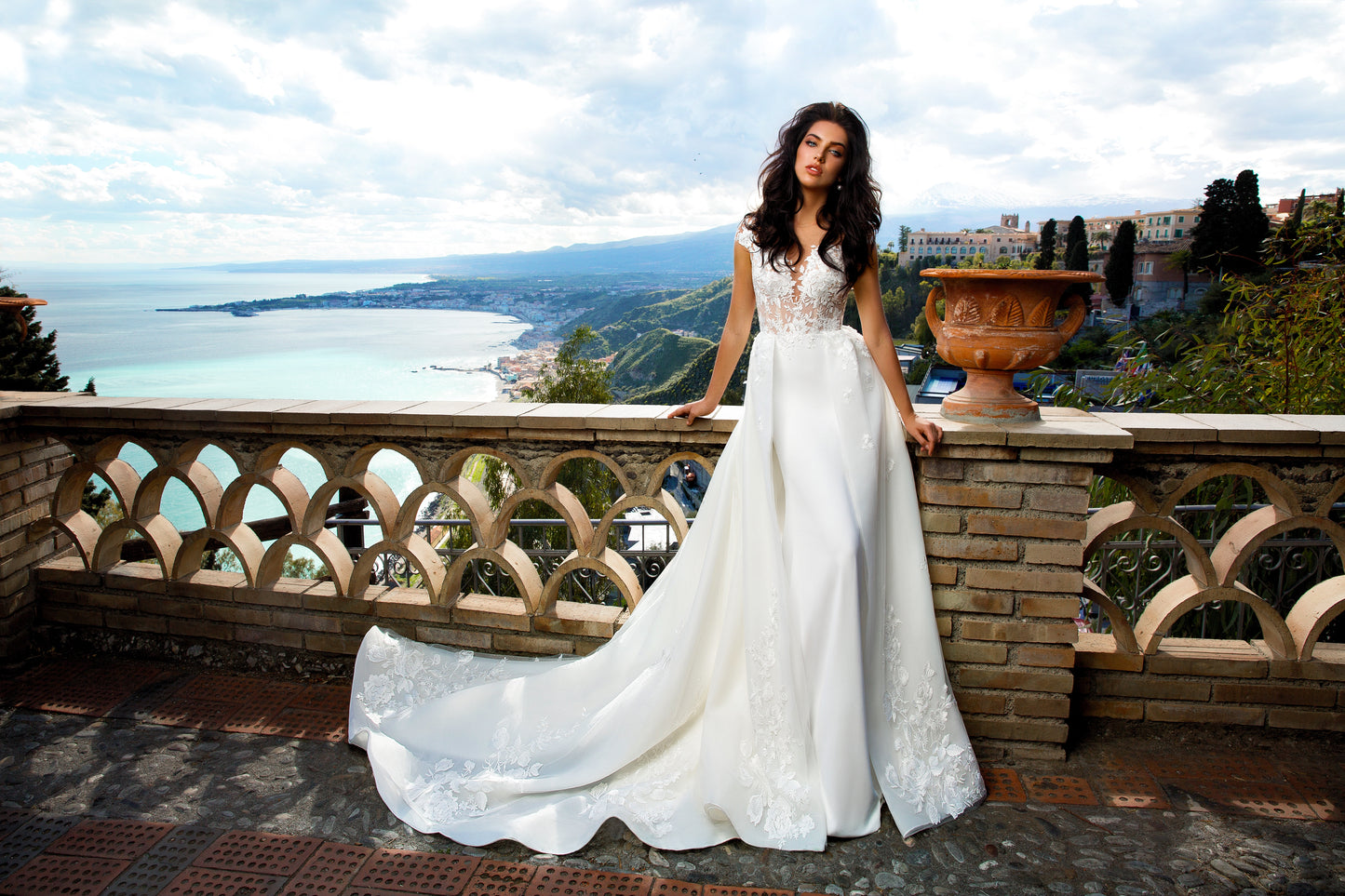 Ignazia — wedding dress by Innocentia