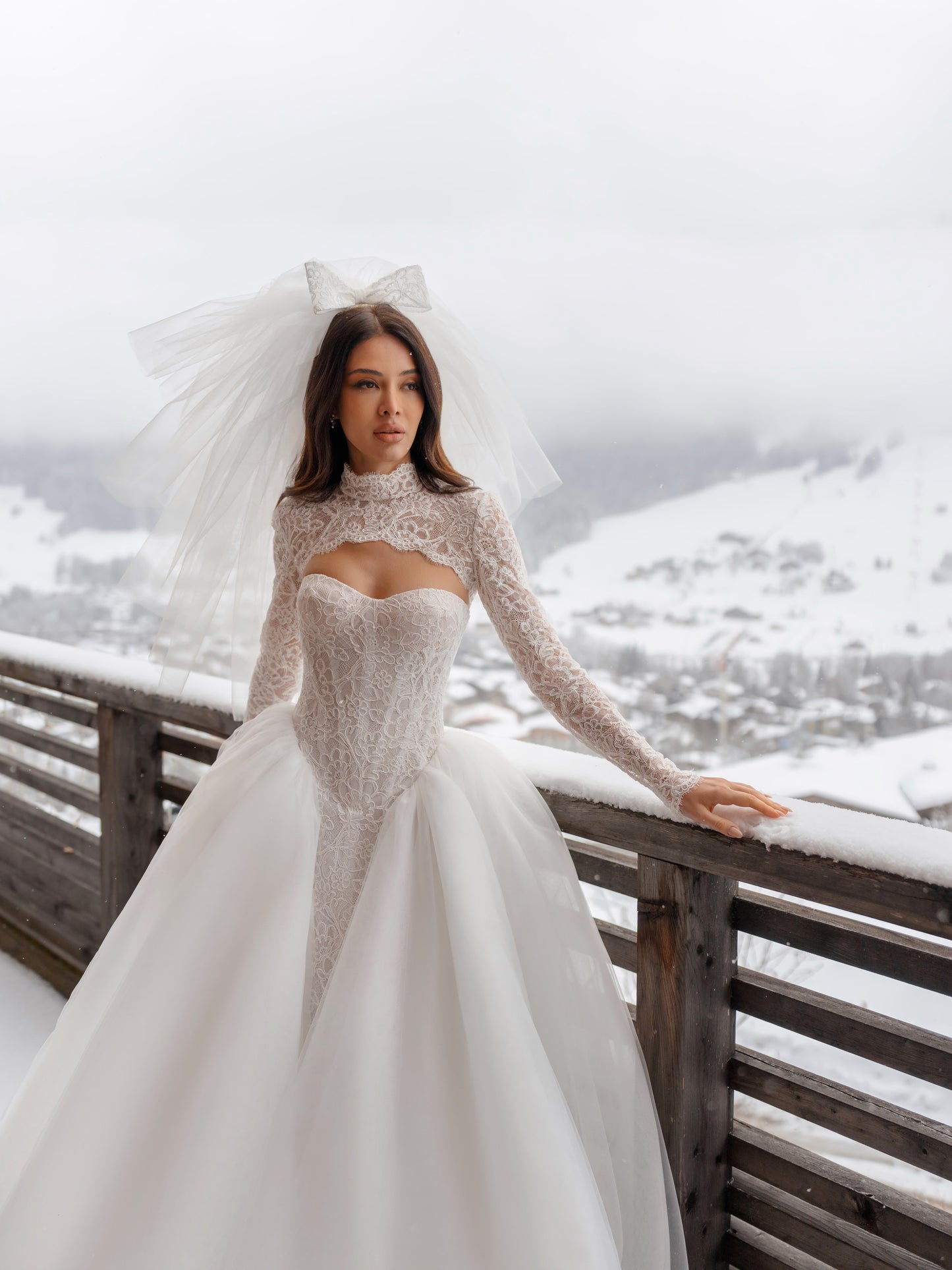 Ines — wedding dress by Innocentia