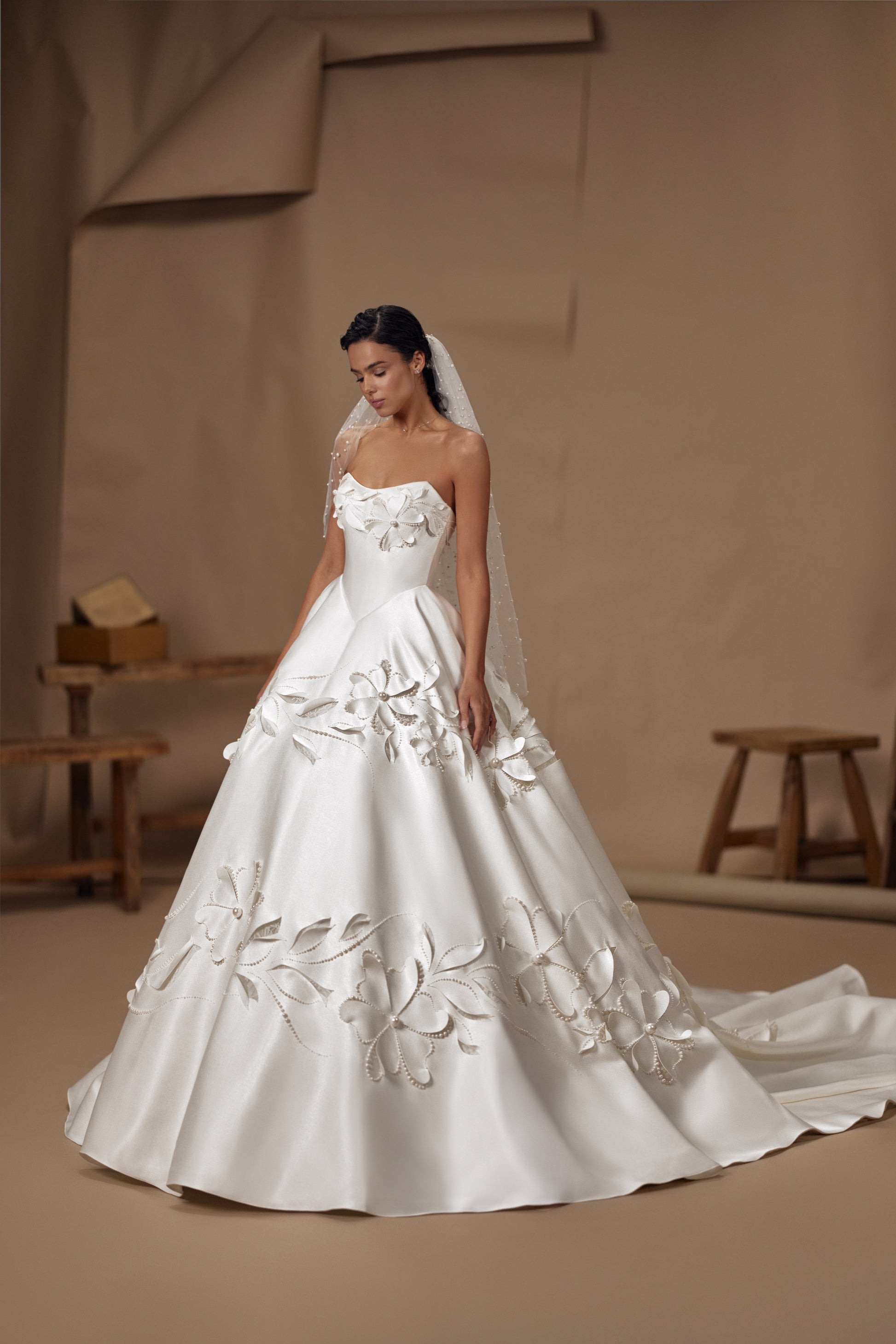 Lee Miller — wedding dress by Innocentia