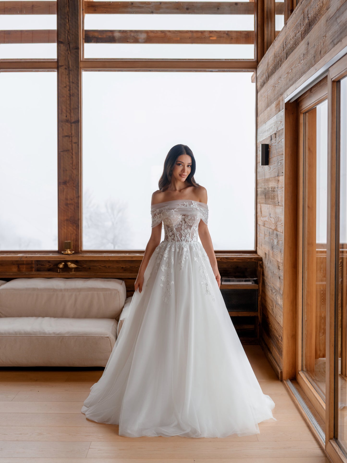 Adele — wedding dress by Innocentia