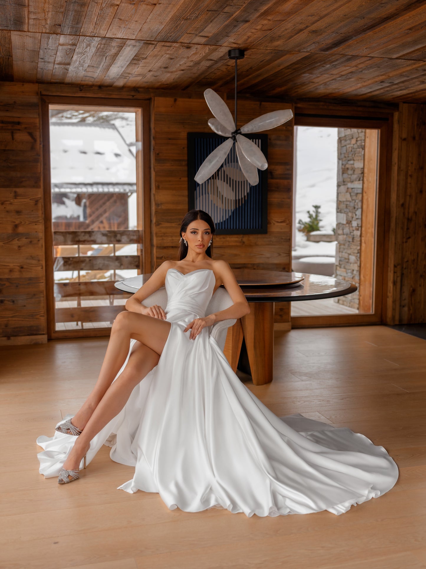 Alba — wedding dress by Innocentia