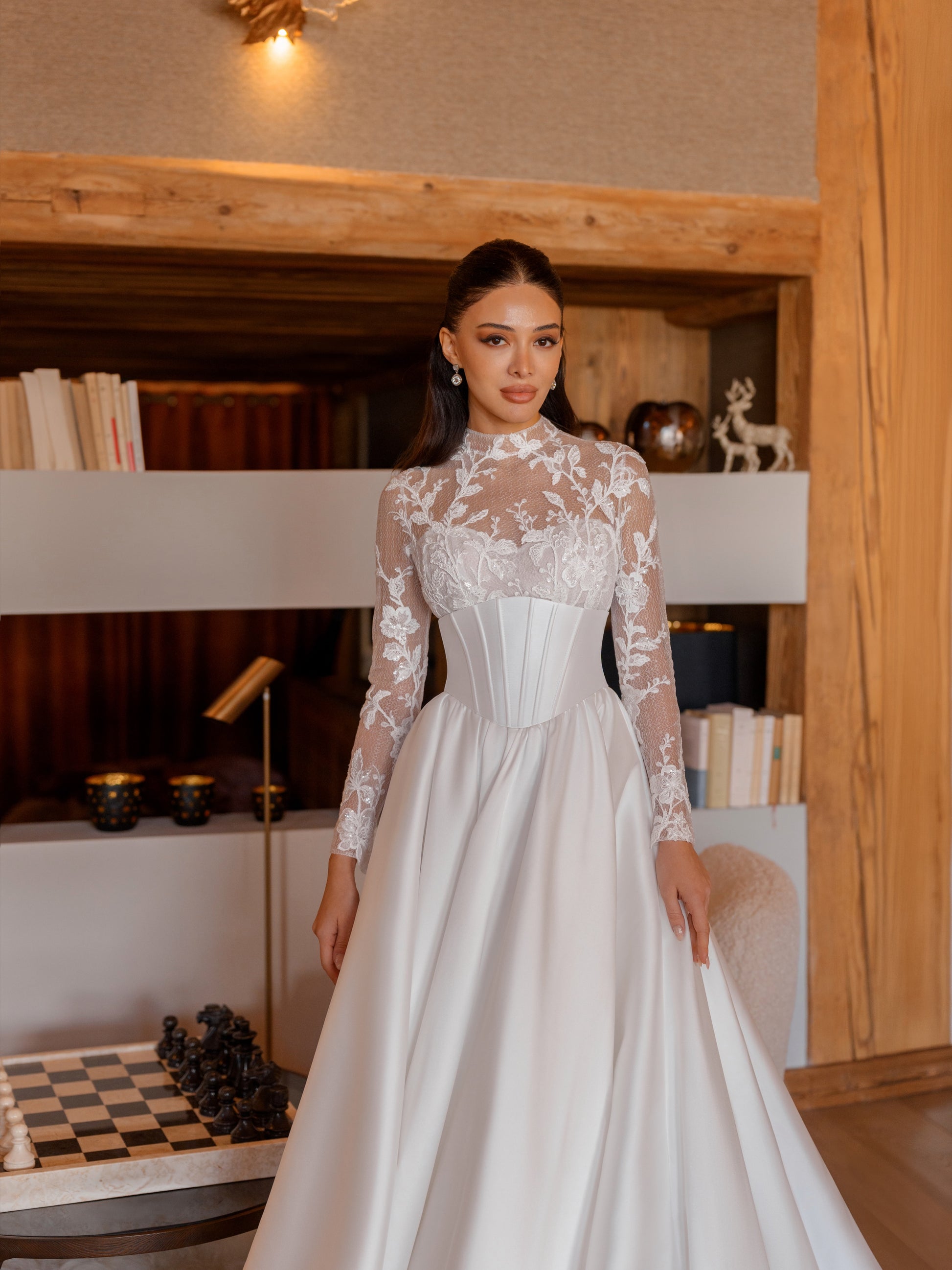 Diane — wedding dress by Innocentia