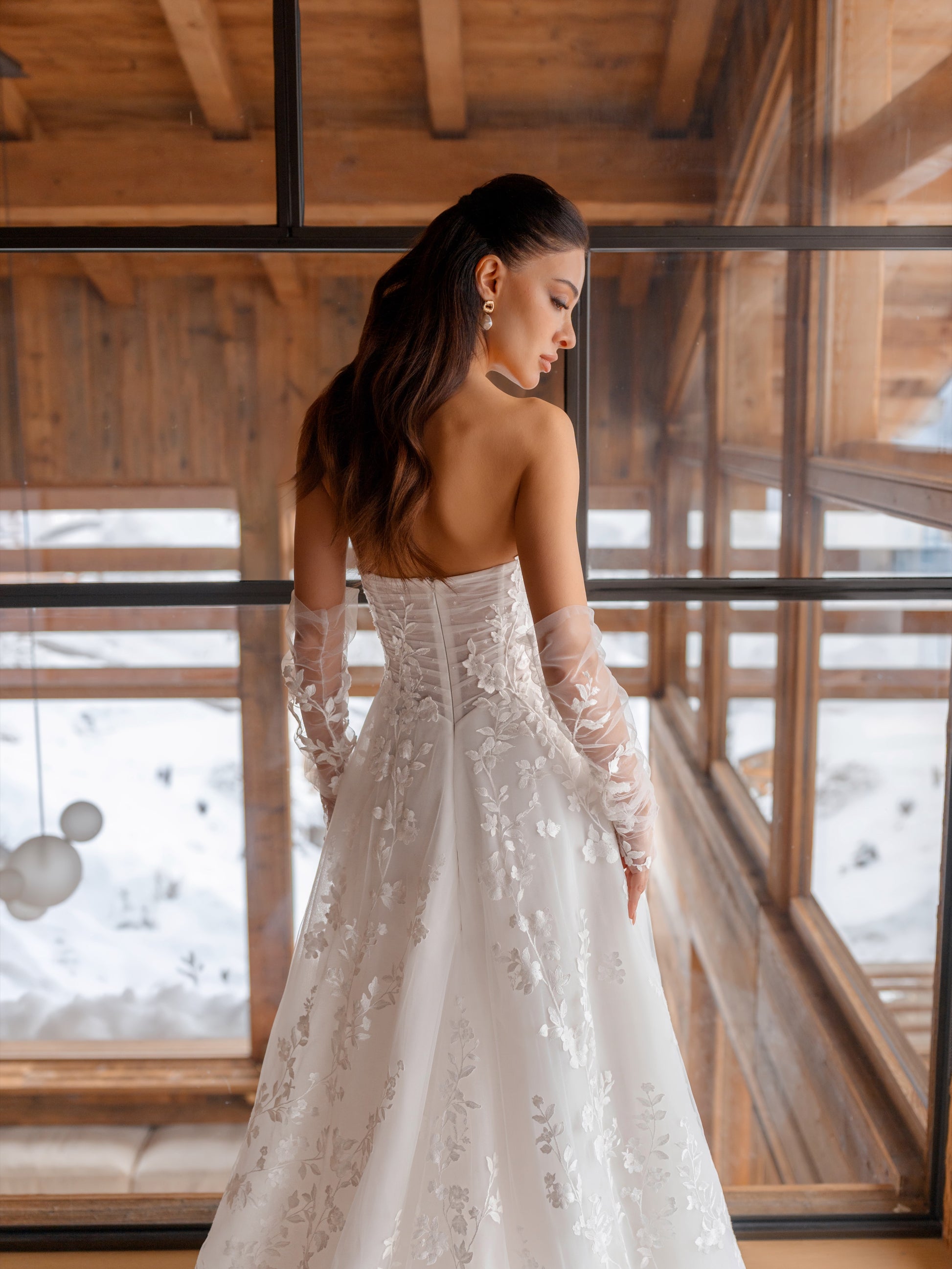 Edith — wedding dress by Innocentia