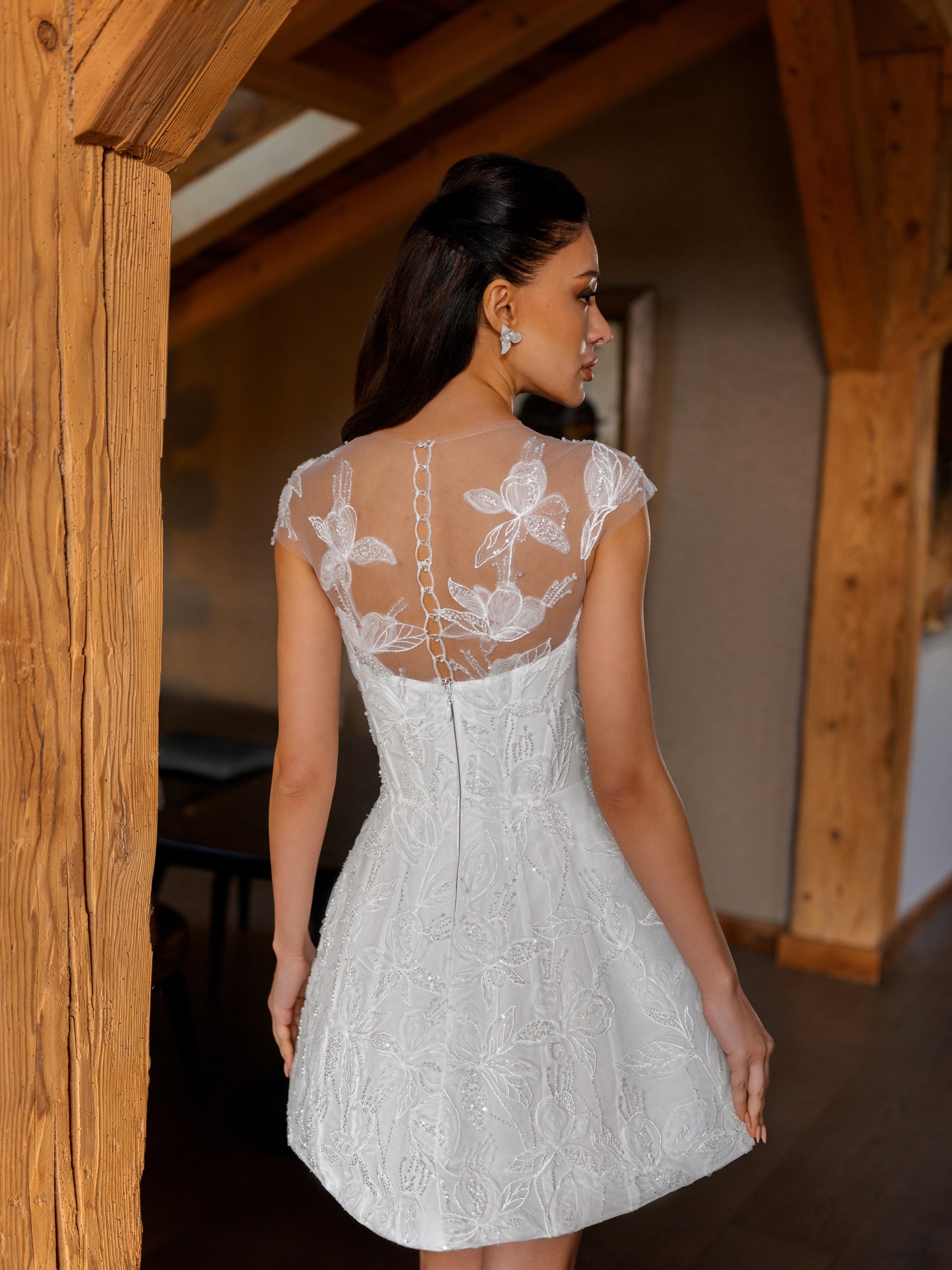 Olivia — wedding dress by Innocentia