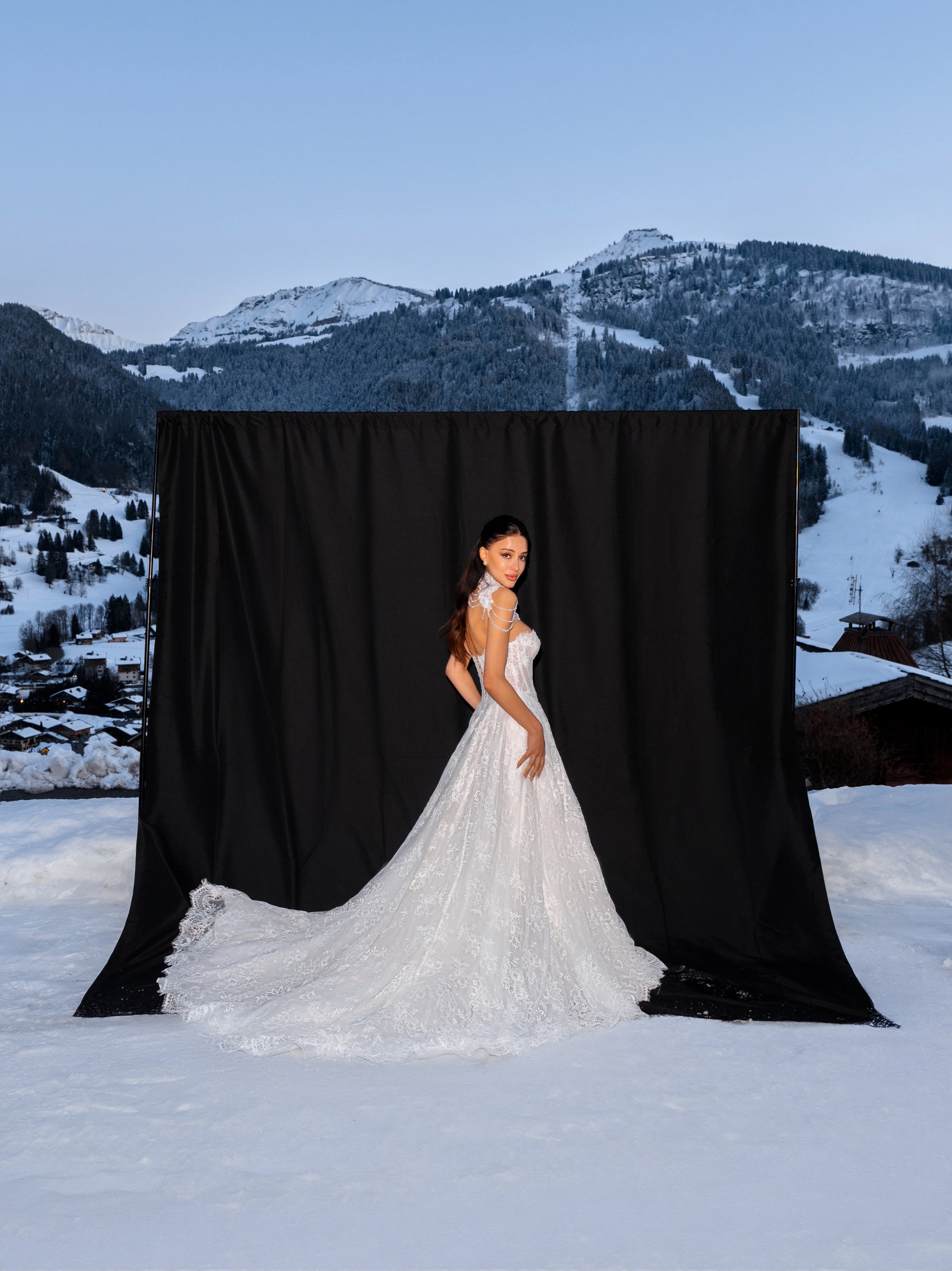 Romy — wedding dress by Innocentia
