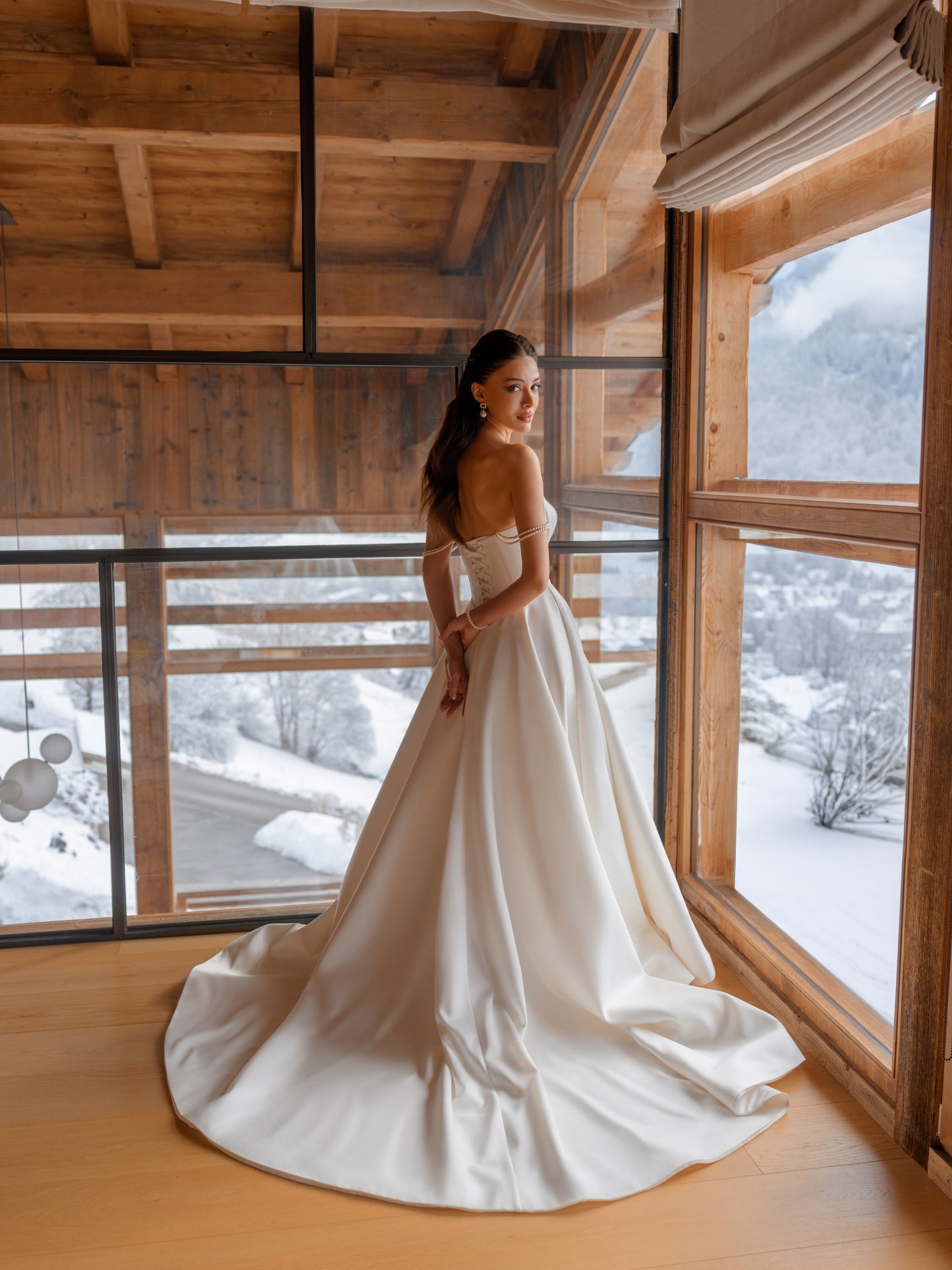Rose — wedding dress by Innocentia