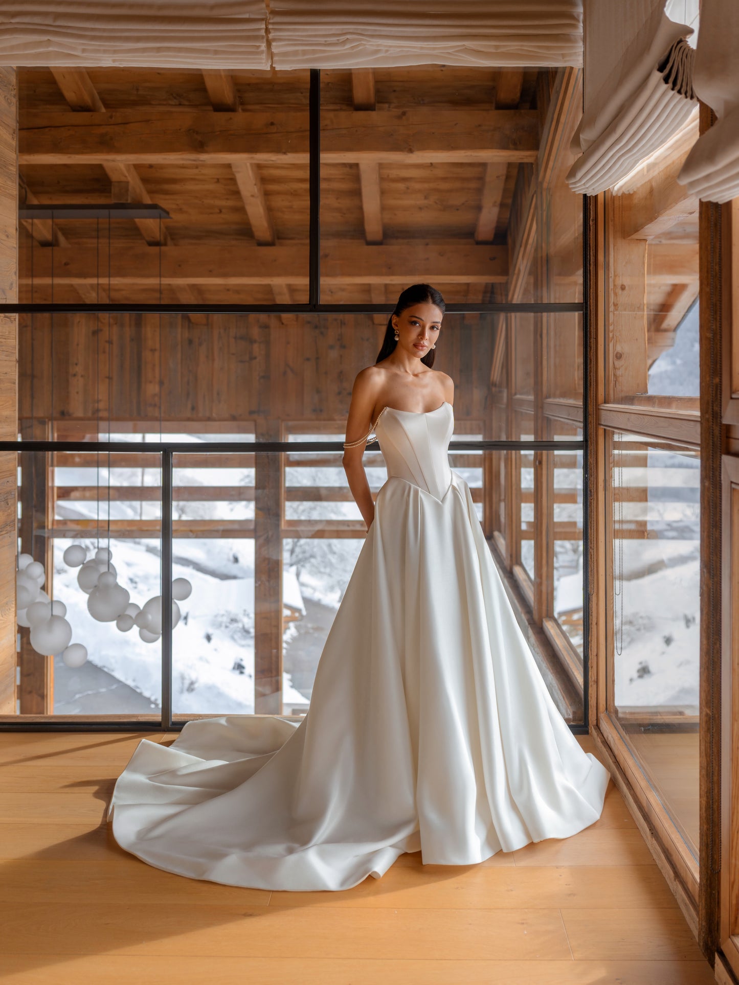Rose — wedding dress by Innocentia